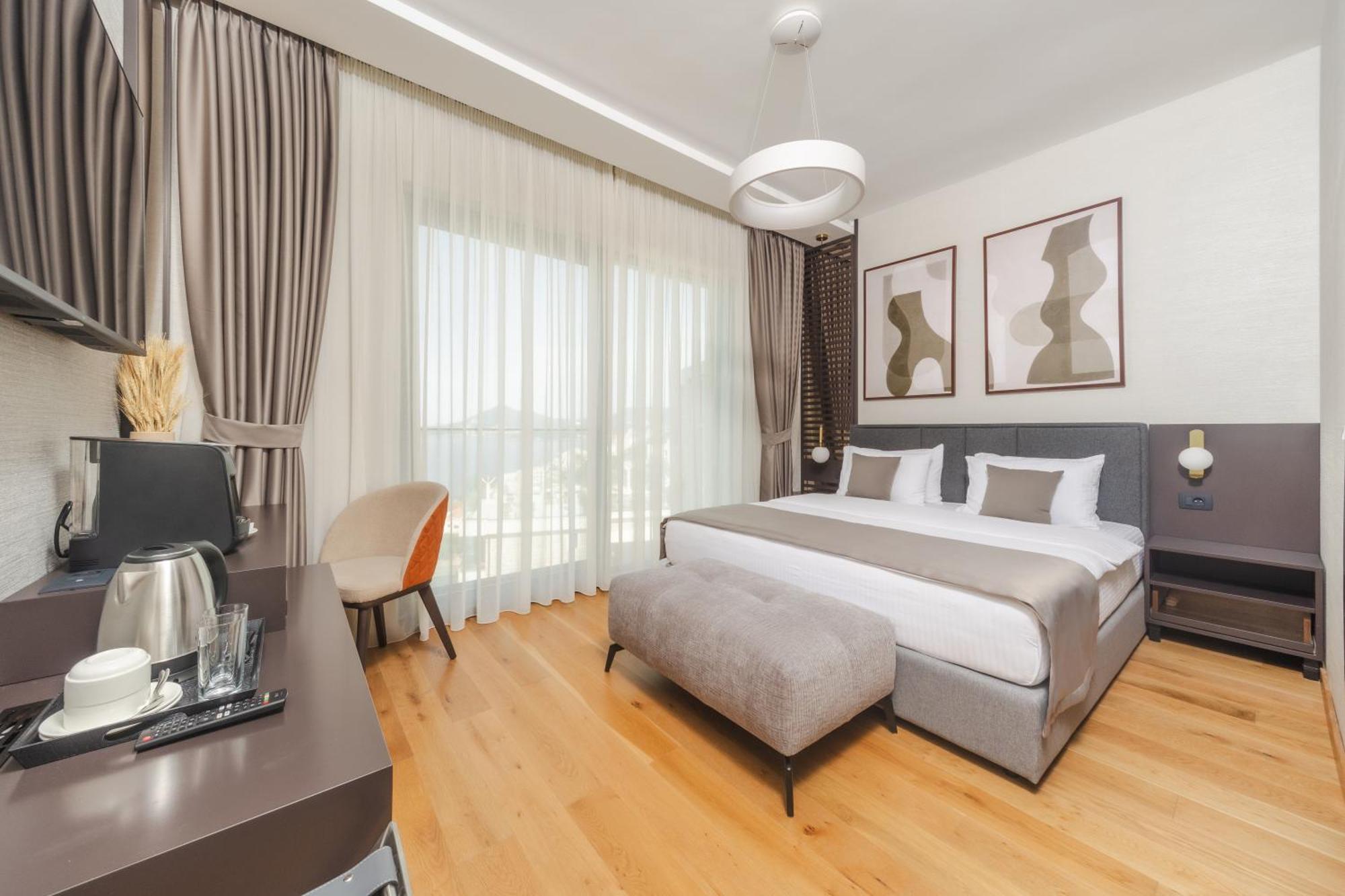 Regent Hotel