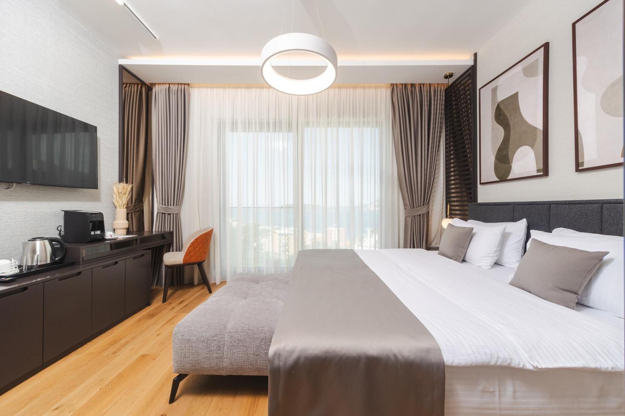 Hotel Regent 4*