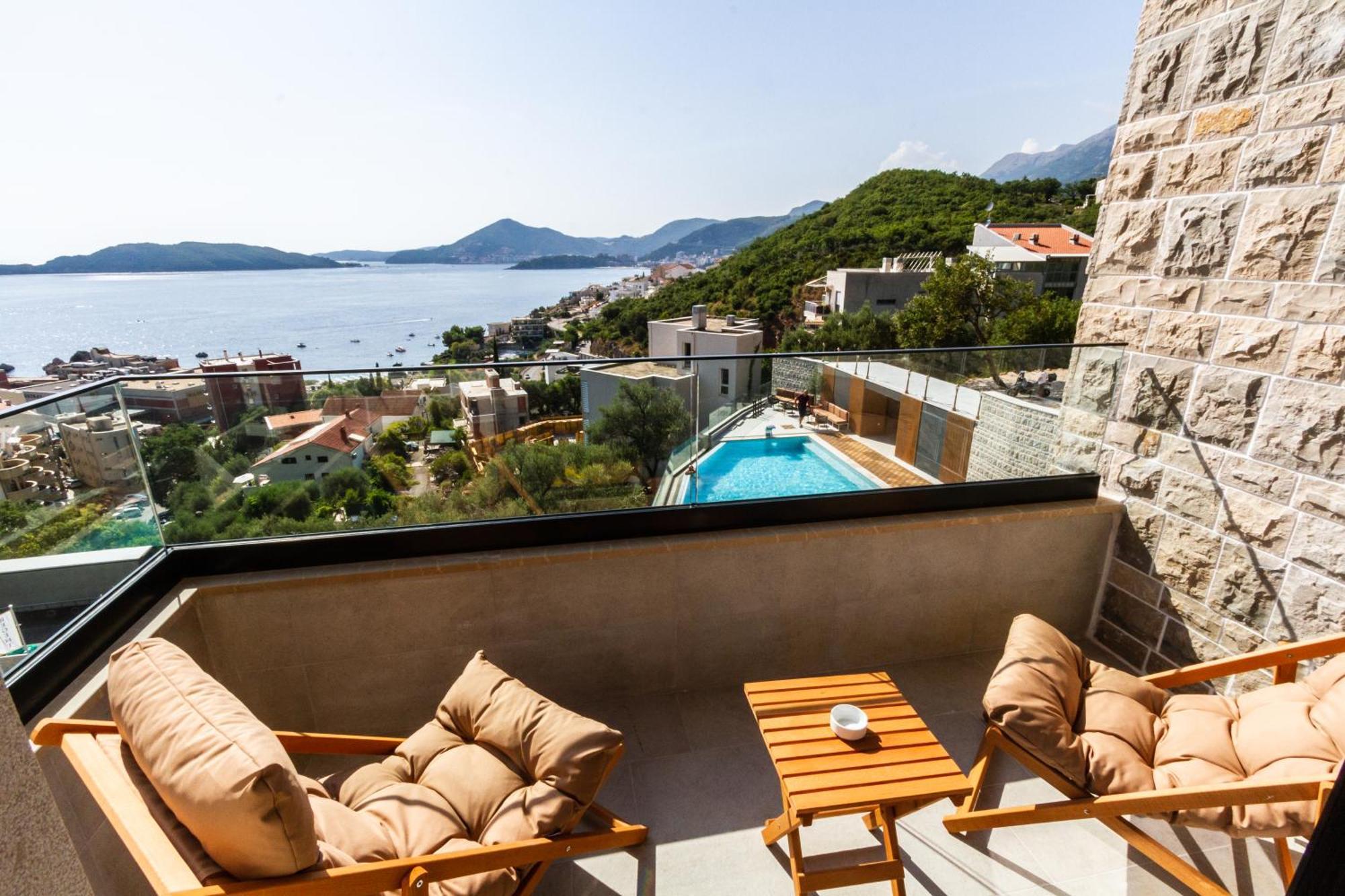 Regent Hotel 4*