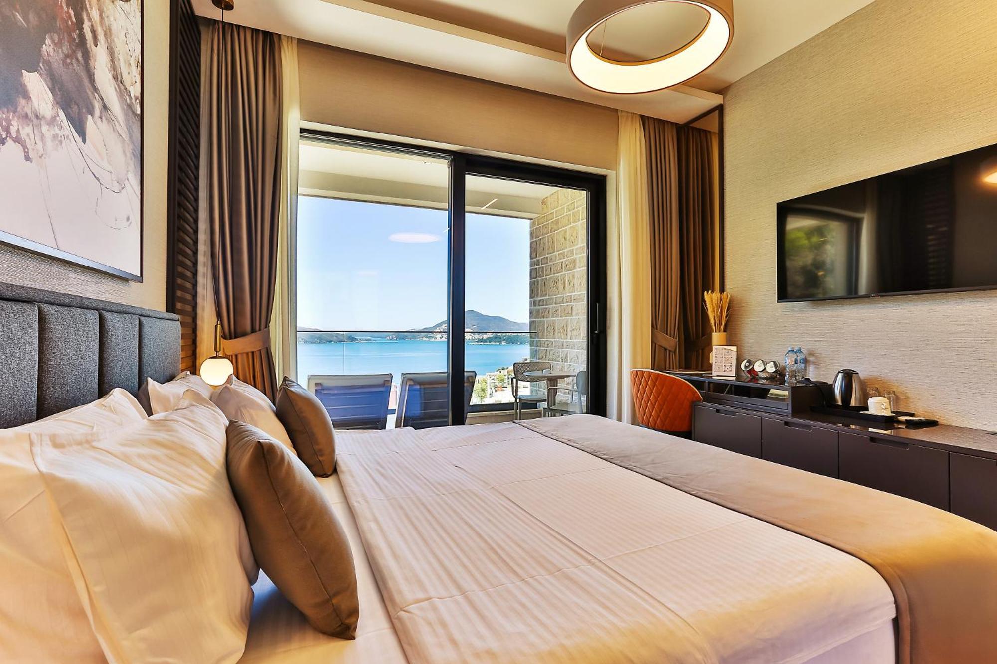 Regent 4*